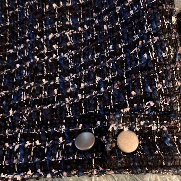 STUNNING NWT GAP ICONIC TWEED JACKET BLUE/ BLACK/ WHITE/ SILVER SIZE L FREE 🎁 - Picture 10 of 11